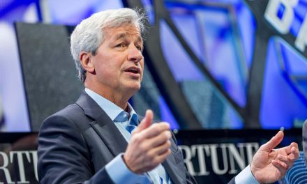 After all Previous Criticism, JPMorgan CEO Jamie Dimon doesn’t accept Bitcoin’s Downturn